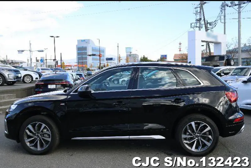 2024 Audi / Q5 Stock No. 132423