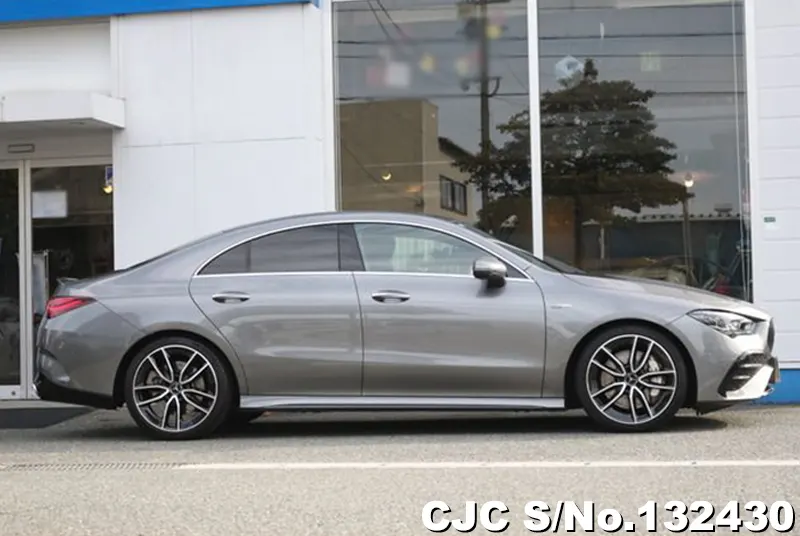 Mercedes Benz CLA Class in Gray for Sale Image 6