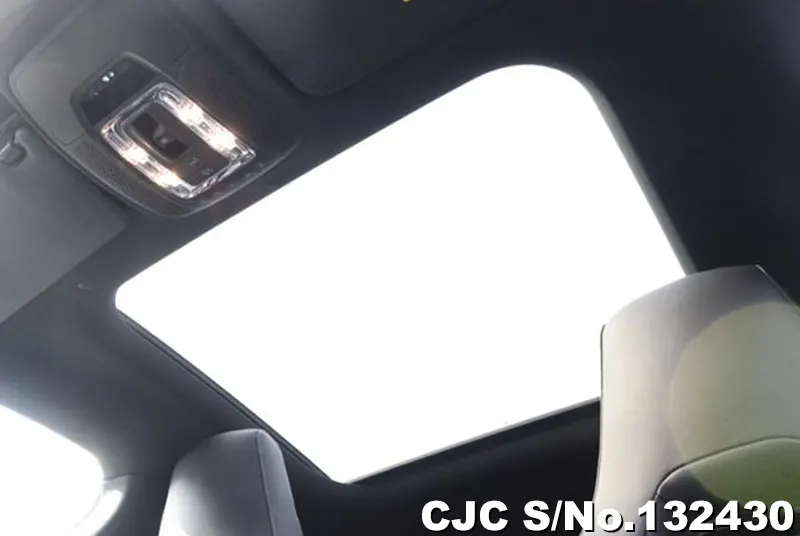 Mercedes Benz CLA Class in Gray for Sale Image 15