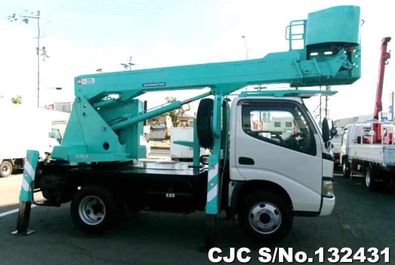 2006 Hino / Dutro Stock No. 132431