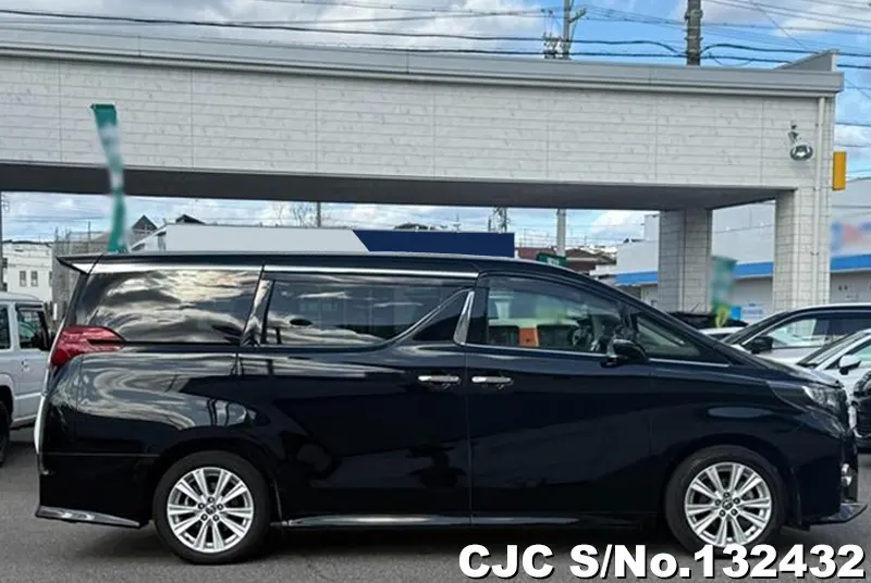 2015 Toyota / Alphard Stock No. 132432