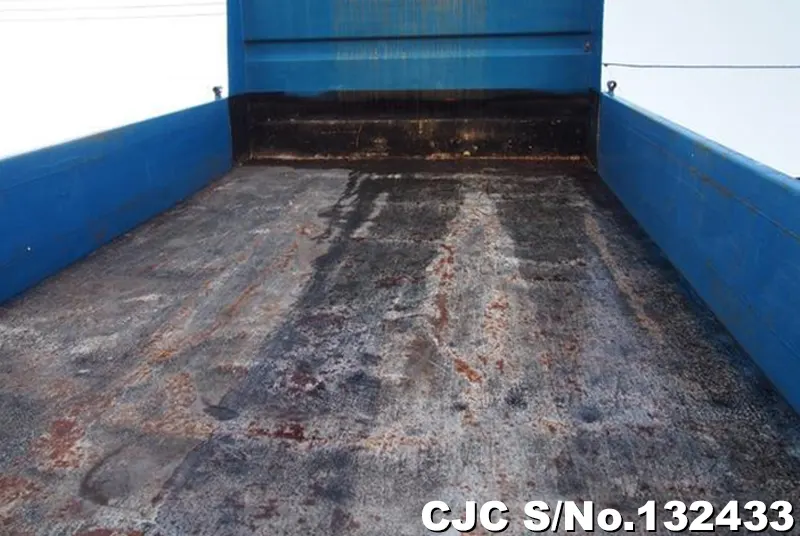 2000 Mitsubishi / Canter Stock No. 132433