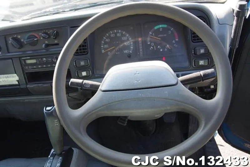2000 Mitsubishi / Canter Stock No. 132433