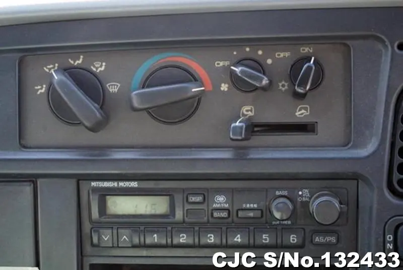 2000 Mitsubishi / Canter Stock No. 132433