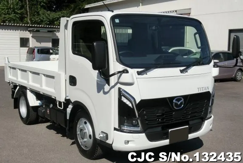 2025 Mazda / Titan Stock No. 132435