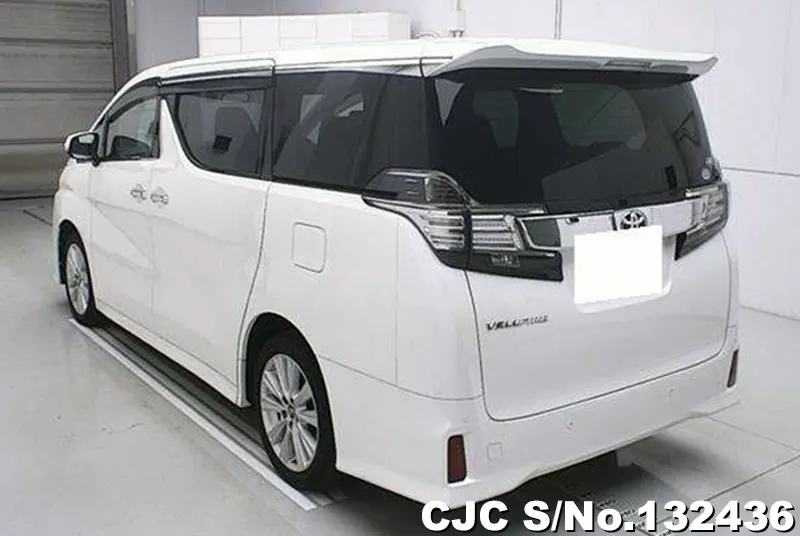 2017 Toyota / Vellfire Stock No. 132436