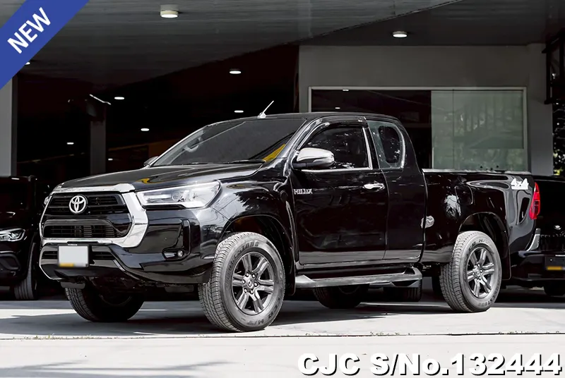 2022 Toyota / Hilux / Revo Stock No. 132444