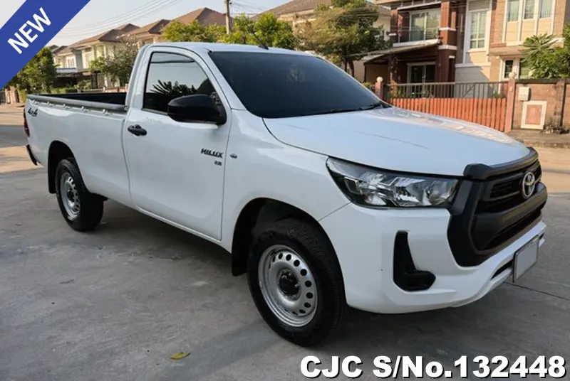 2023 Toyota / Hilux / Revo Stock No. 132448