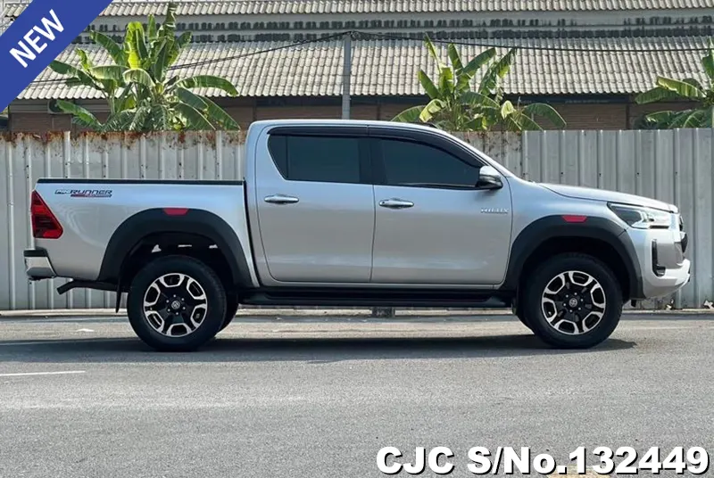 2022 Toyota / Hilux / Revo Stock No. 132449