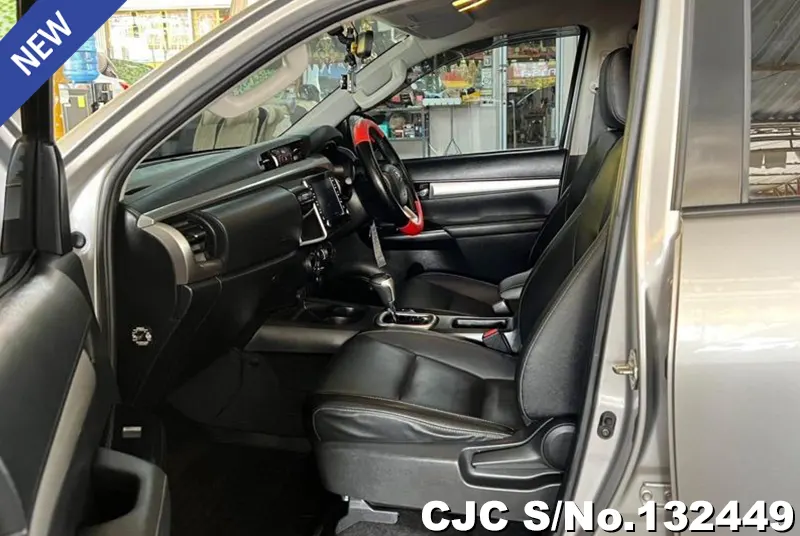 2022 Toyota / Hilux / Revo Stock No. 132449