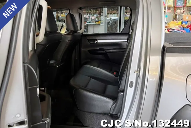 2022 Toyota / Hilux / Revo Stock No. 132449