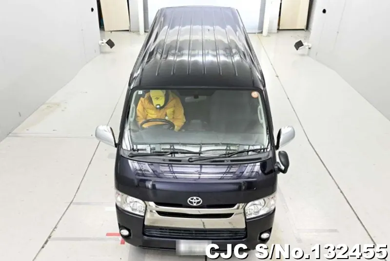 2017 Toyota / Hiace Stock No. 132455