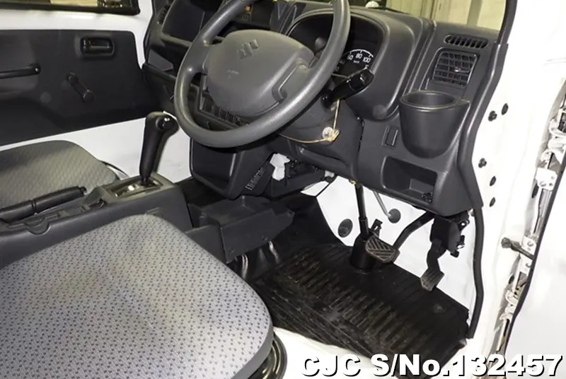 2017 Suzuki / Carry Stock No. 132457