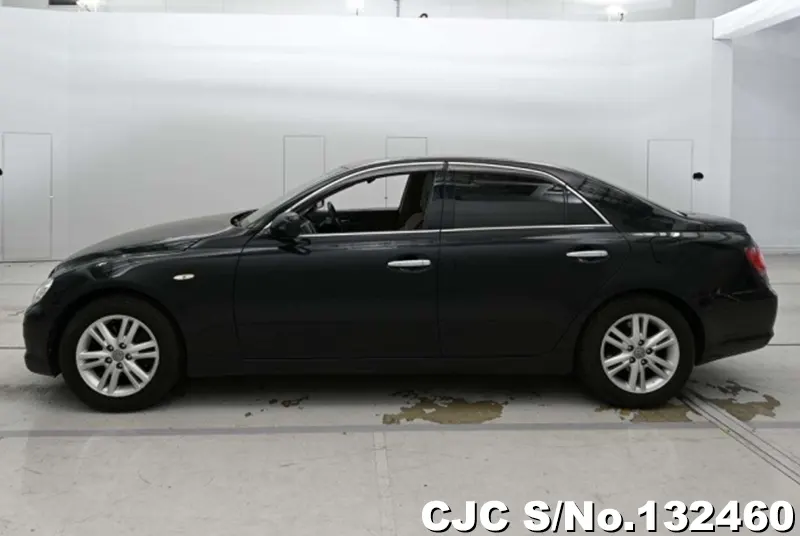 2005 Toyota / Mark X Stock No. 132460