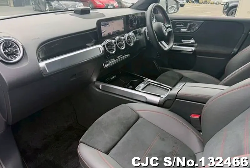 2024 Mercedes Benz / GLB Class Stock No. 132466
