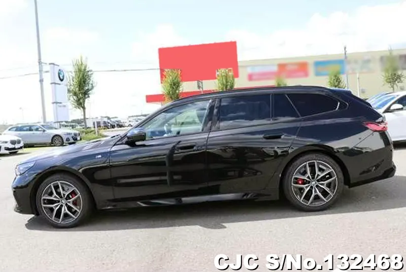 BMW 5 Series in Black for Sale Image 5