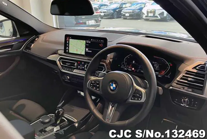 BMW X4 in Black for Sale Image 7