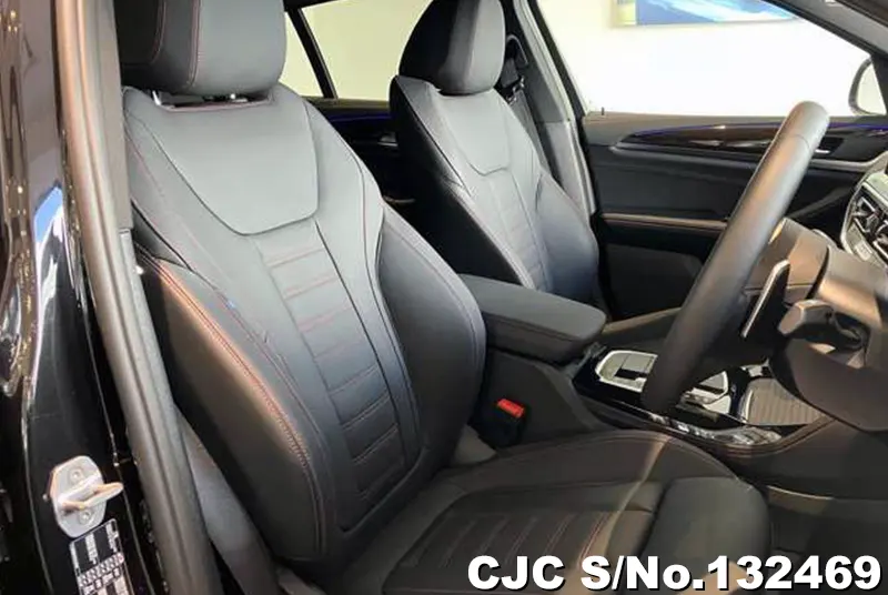 BMW X4 in Black for Sale Image 8