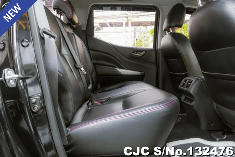 2022 Nissan / Navara Stock No. 132476