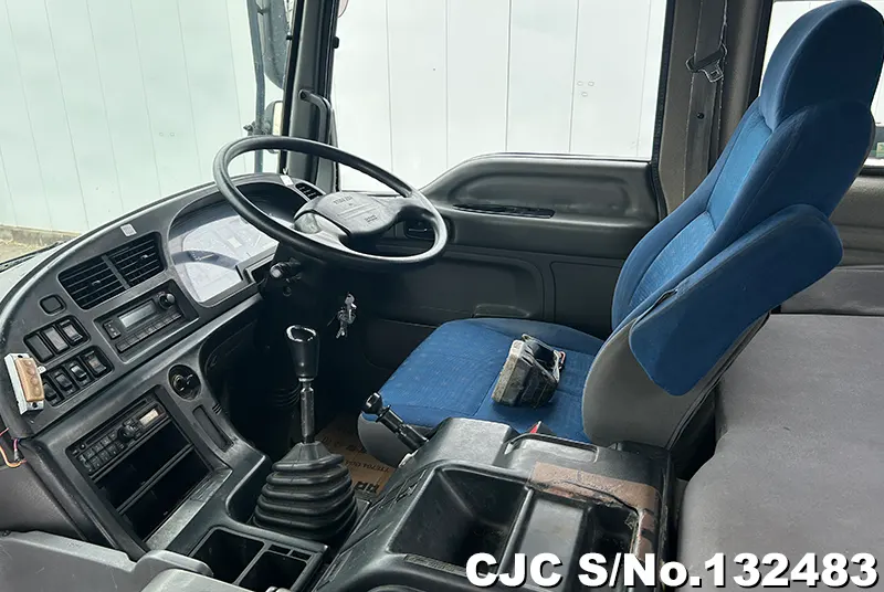 2009 Isuzu / Giga Stock No. 132483