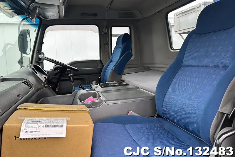 2009 Isuzu / Giga Stock No. 132483