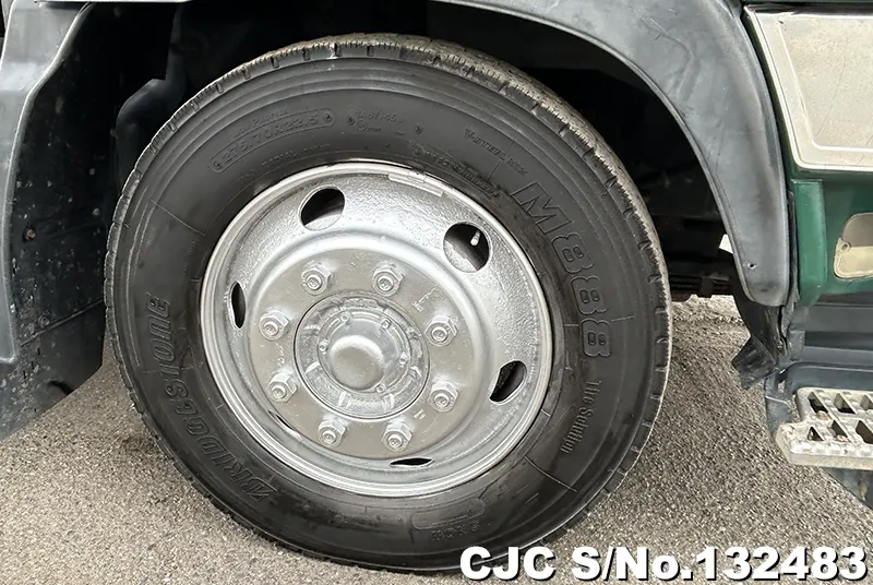 2009 Isuzu / Giga Stock No. 132483
