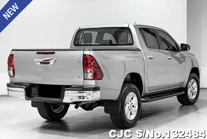 2020 Toyota / Hilux / Revo Stock No. 132484