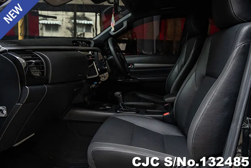 2021 Toyota / Hilux / Revo Stock No. 132485