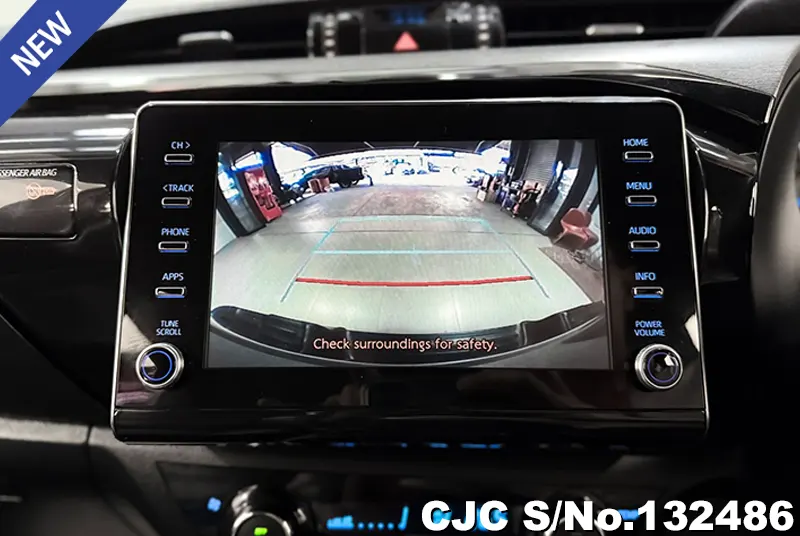 2021 Toyota / Hilux / Revo Stock No. 132486