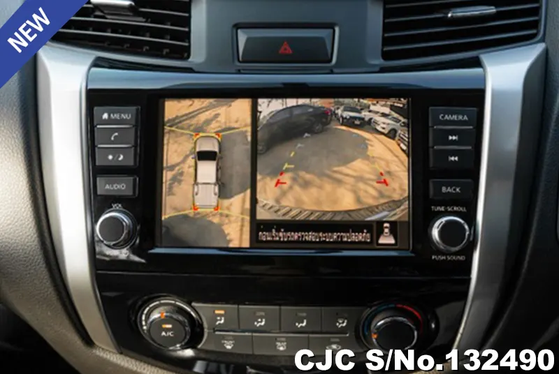 Nissan Navara in Silver for Sale Image 8