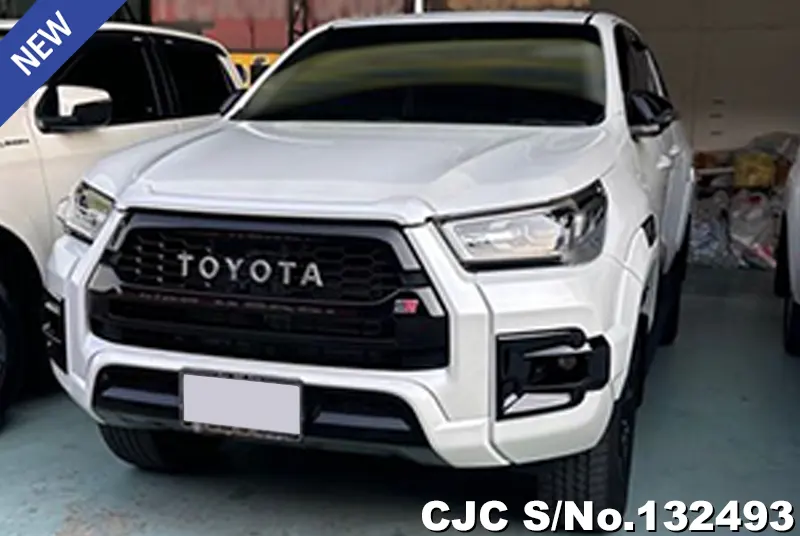 2023 Toyota / Hilux / Revo Stock No. 132493