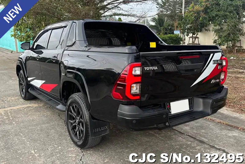 2023 Toyota / Hilux / Revo Stock No. 132495