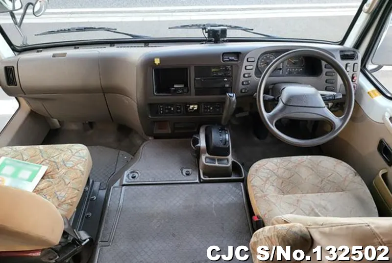 2011 Mitsubishi / Rosa Stock No. 132502