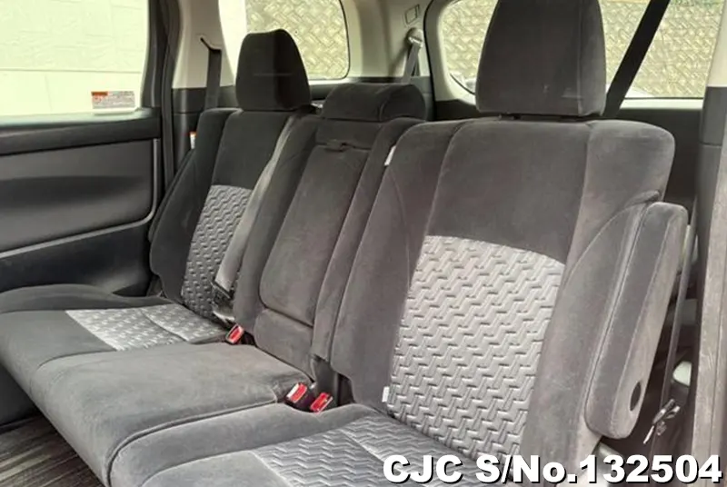 2015 Toyota / Alphard Stock No. 132504