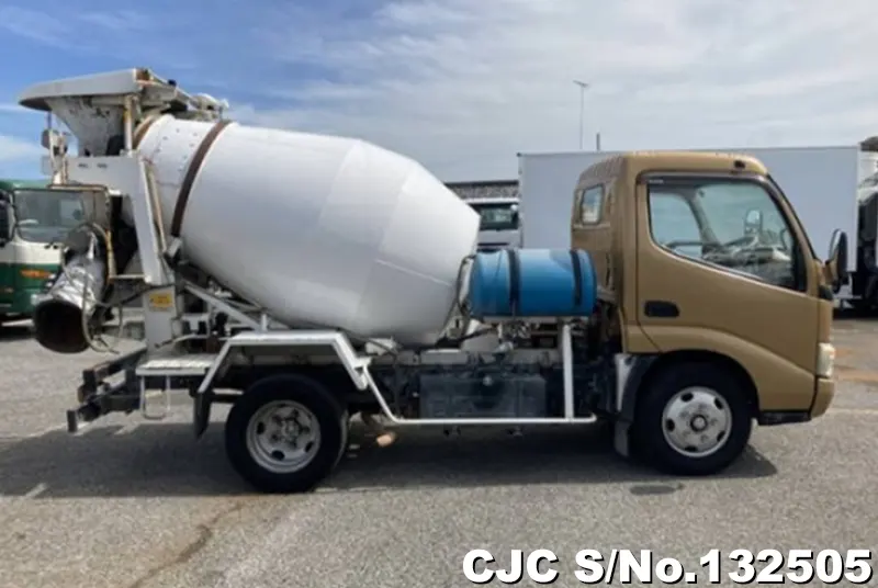 2008 Hino / Dutro Stock No. 132505