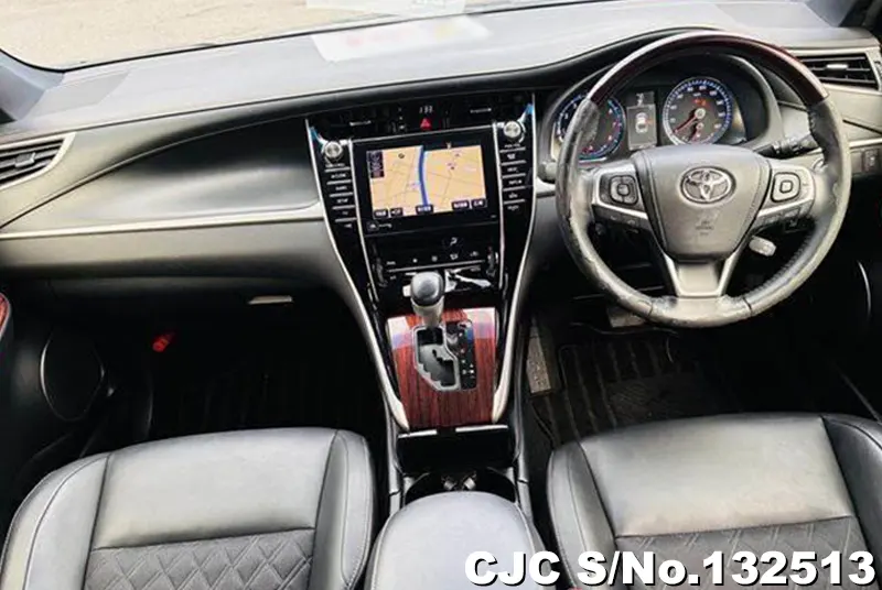 2015 Toyota / Harrier Stock No. 132513