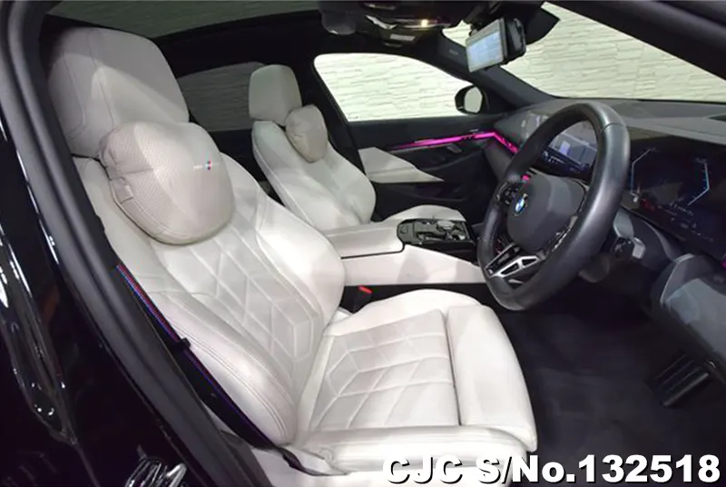 BMW 5 Series in Black for Sale Image 8