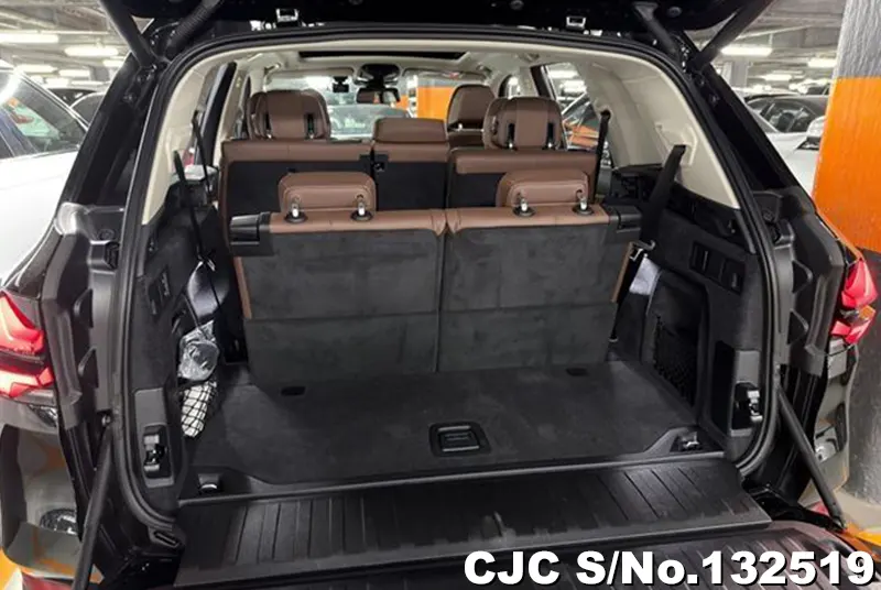 BMW X5 in Black for Sale Image 4