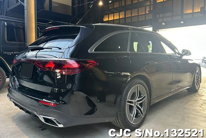 2024 Mercedes Benz / E Class Stock No. 132521