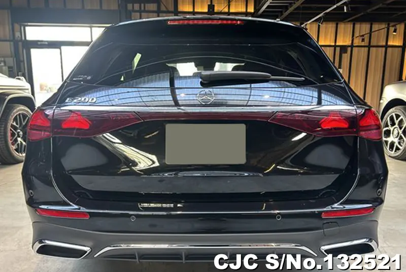 2024 Mercedes Benz / E Class Stock No. 132521