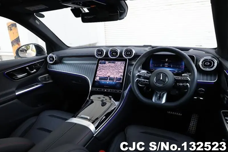 Mercedes Benz GLC Class in White for Sale Image 2