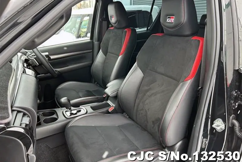 2022 Toyota / Hilux Stock No. 132530