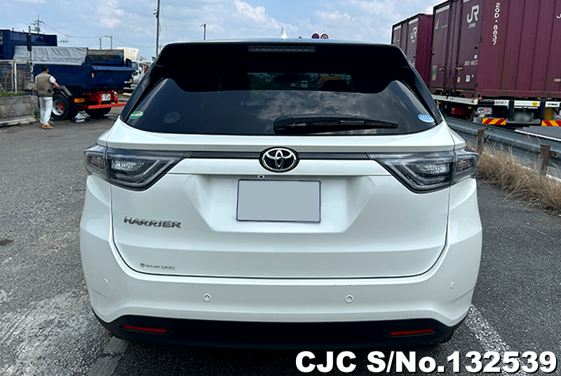 2017 Toyota / Harrier Stock No. 132539