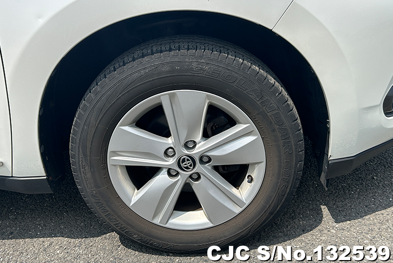 2017 Toyota / Harrier Stock No. 132539