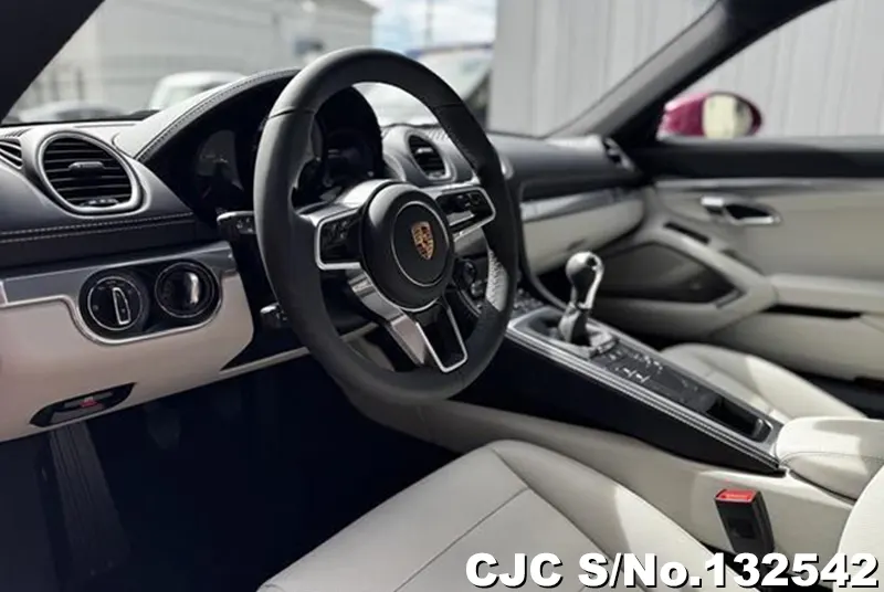 2024 Porsche / Cayman Stock No. 132542