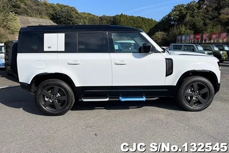 2024 Land Rover / Defender Stock No. 132545
