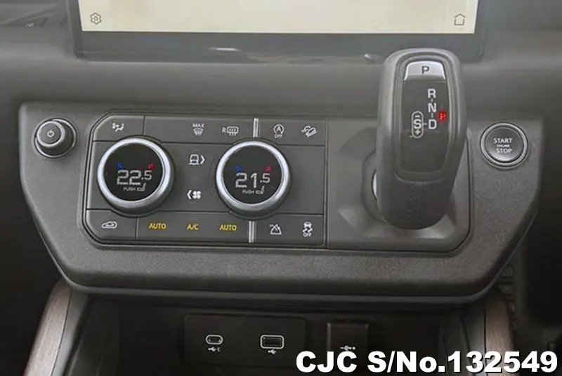 Land Rover Defender in Black for Sale Image 15