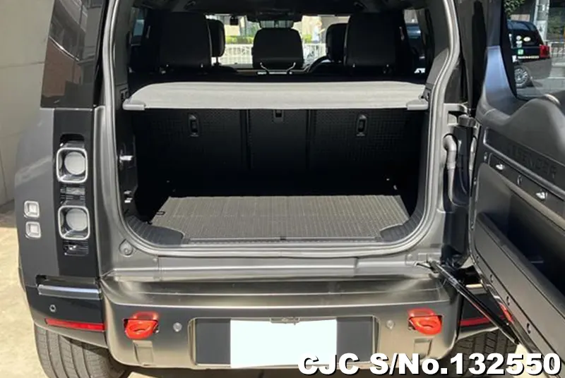 2024 Land Rover / Defender Stock No. 132550