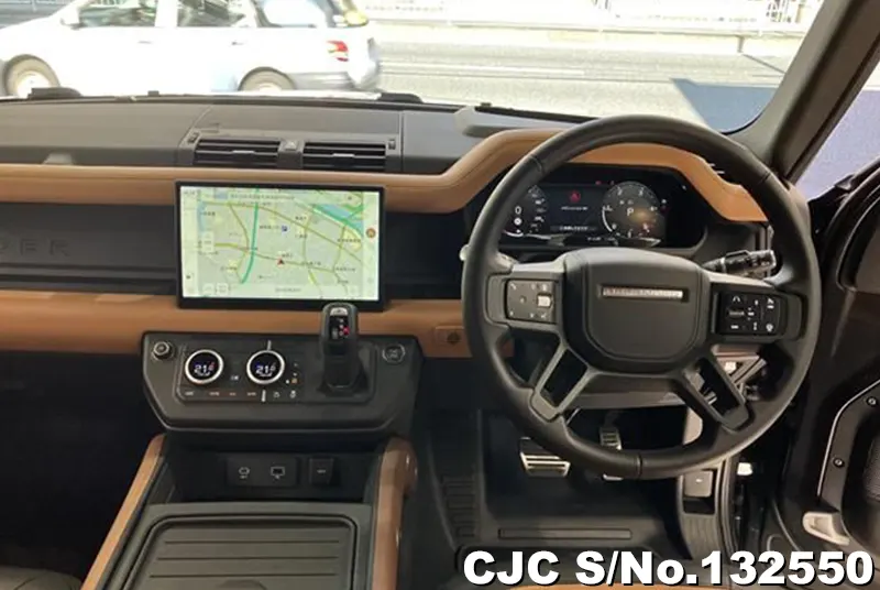 Land Rover Defender in Black for Sale Image 4