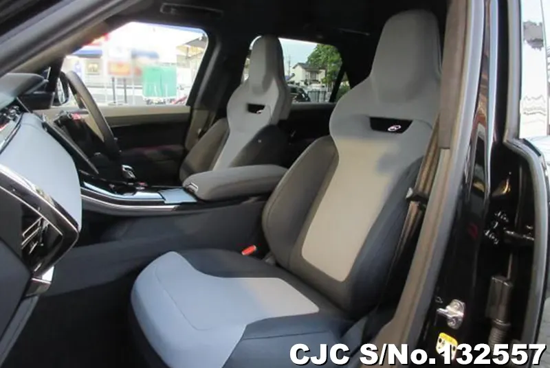 2024 Land Rover / Range Rover / Sport Stock No. 132557